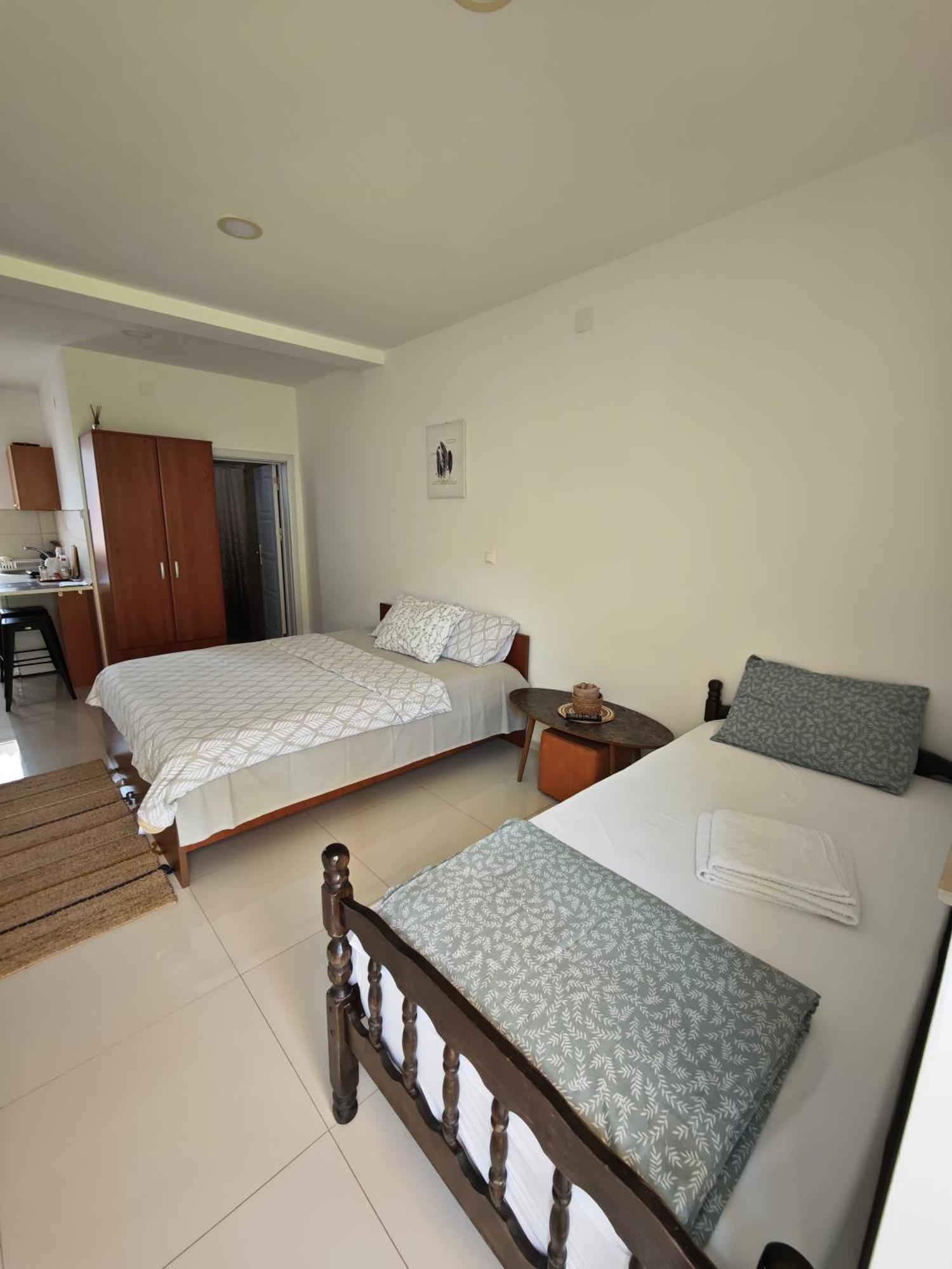 Apartments Three Ohrid Rum bild